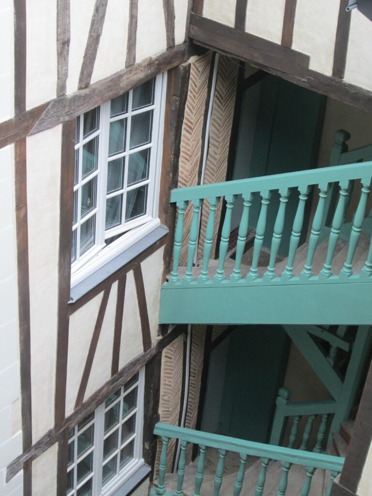 CM Bois 44 Renovation Bois Nantes Img